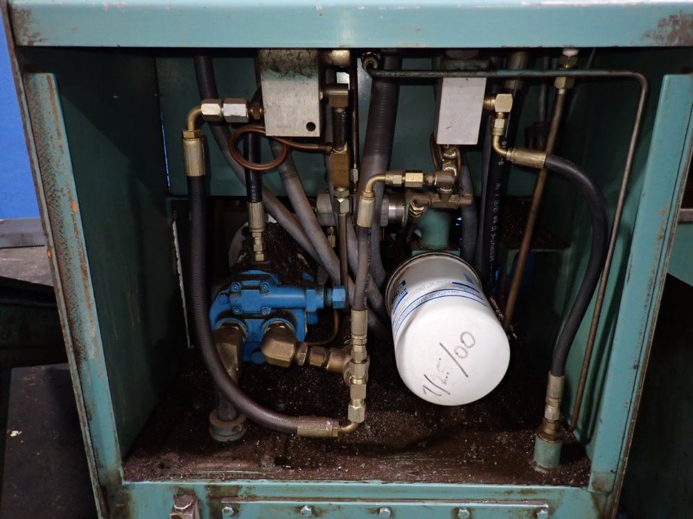 W.f. Wells Horizontal Band Saw