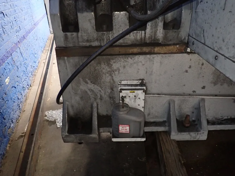 Haas 36" X 84" Vf-9/50 Cnc Vertical Machining Center With Advanced Hydraulic Unit And 30-positi - Vf-9/50