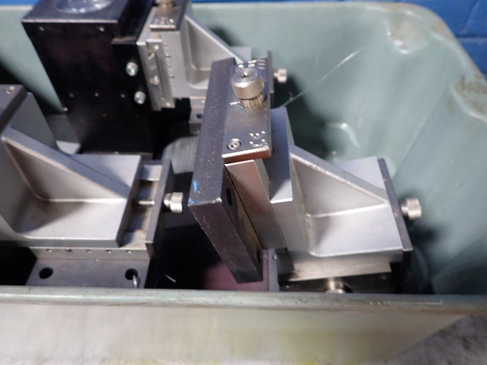 Isra Visions Fixtures - D-64297