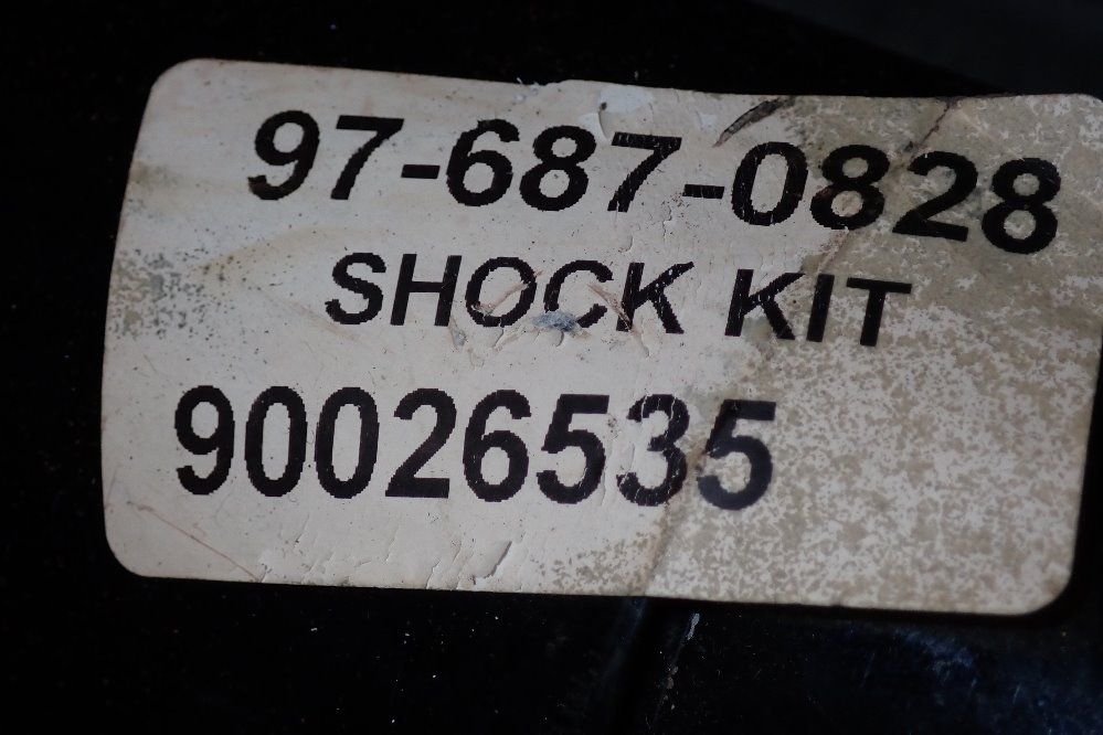 Saf Holland Shock Absorber Kit