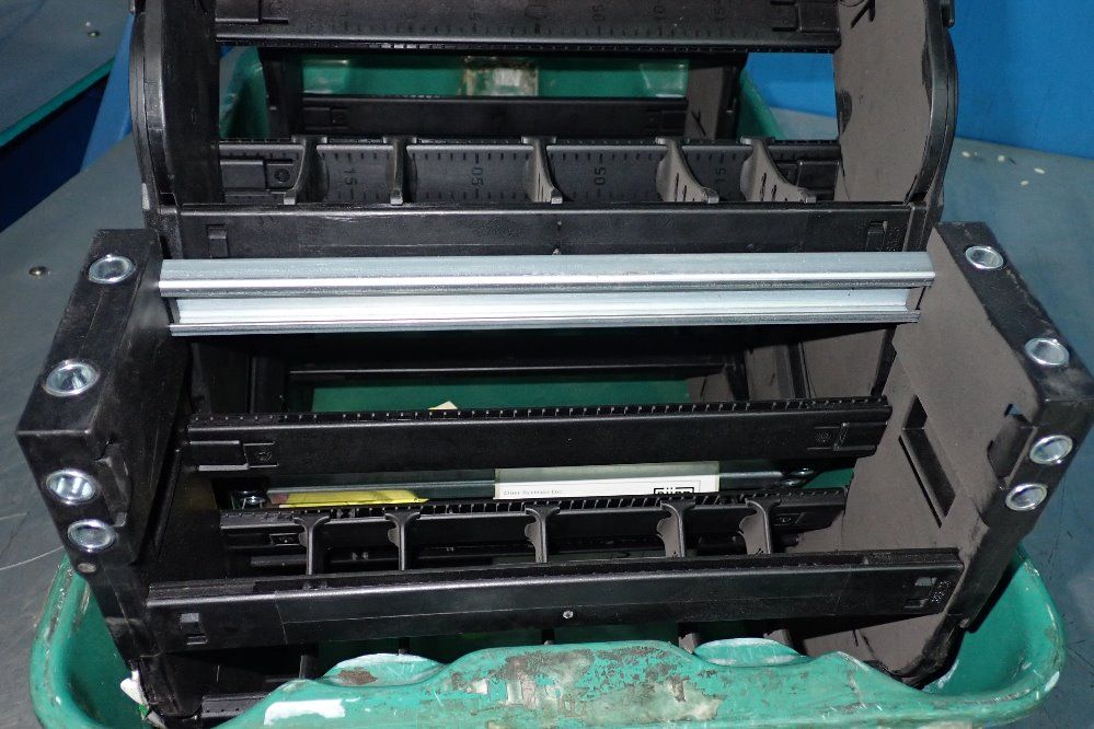 Igus Wire Way