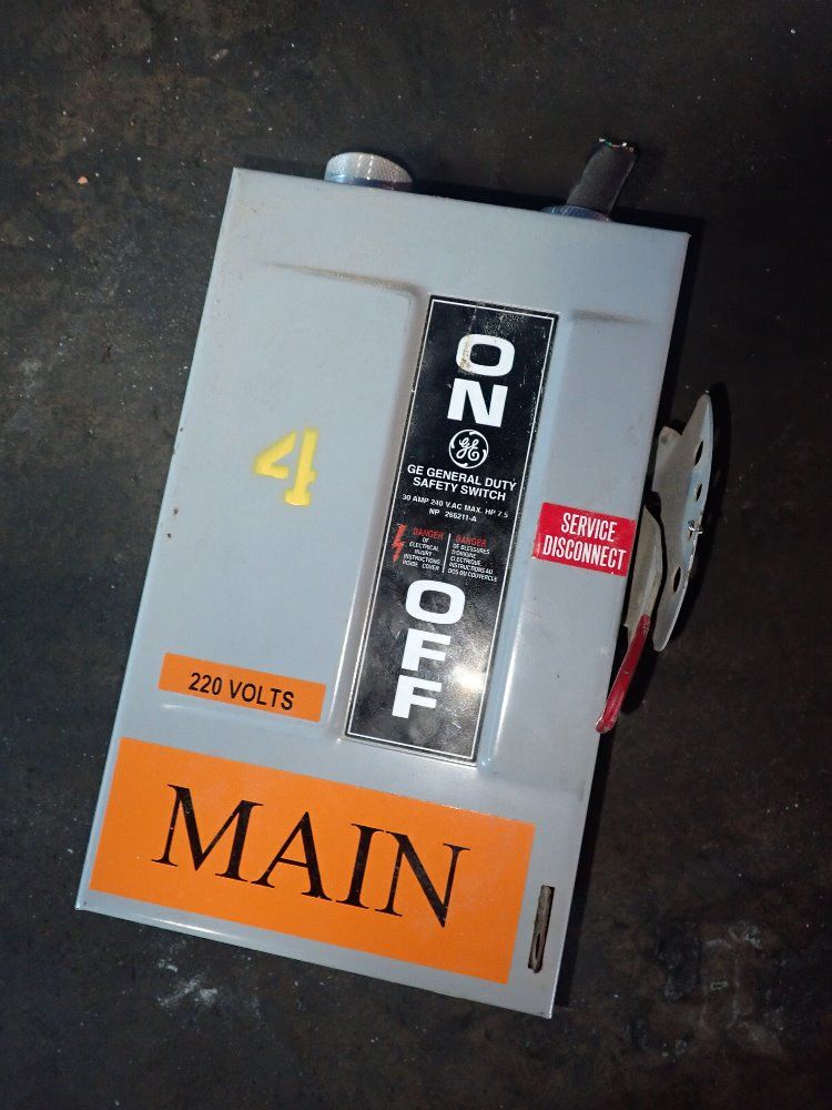 General Electric Non Fusible Disconnect