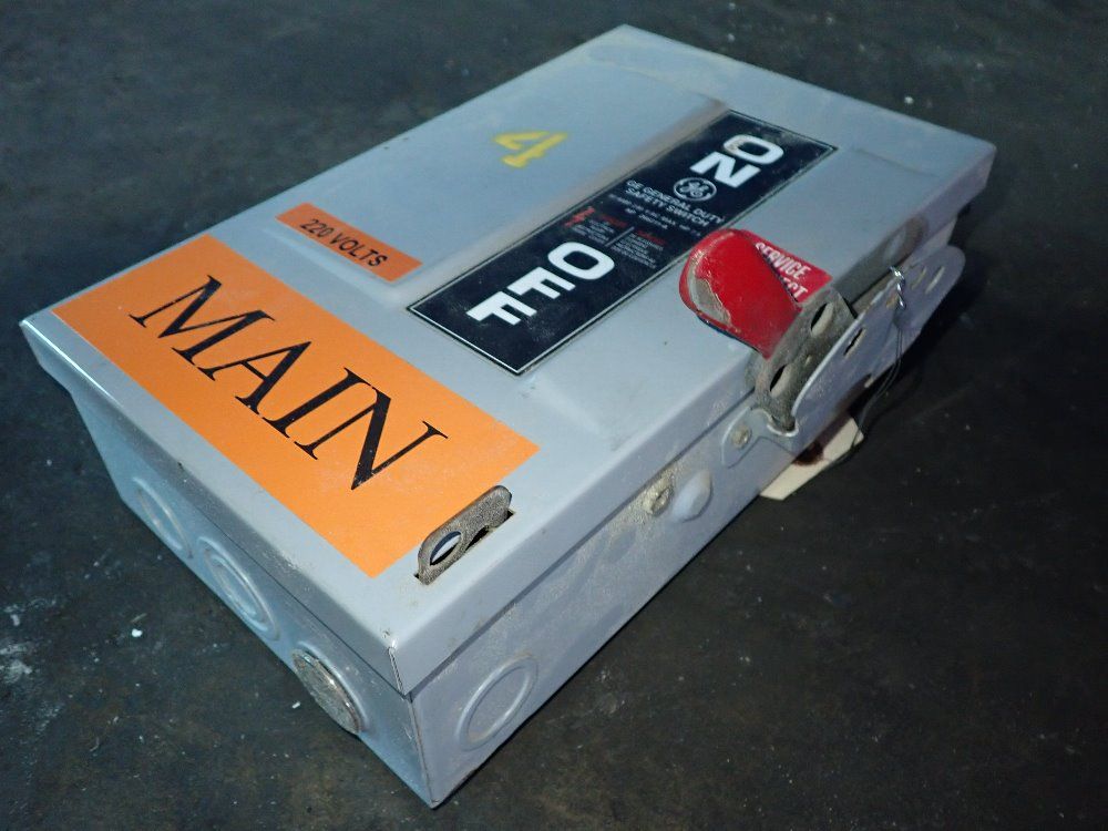 General Electric Non Fusible Disconnect