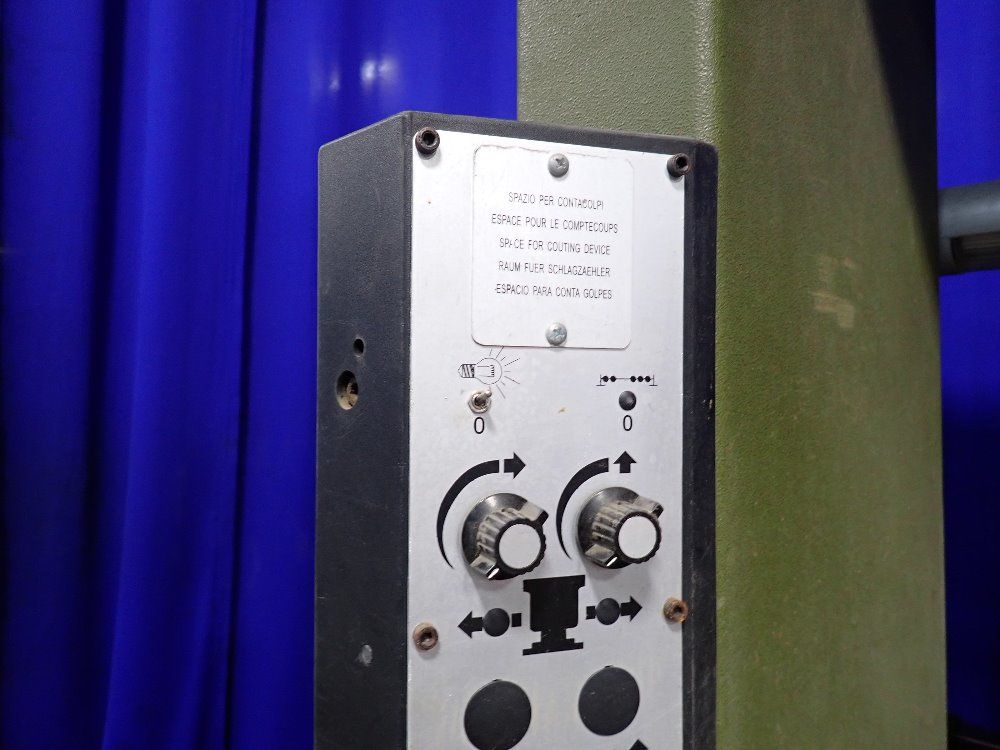 Atom Traveling Head Press - Hsp 588/3