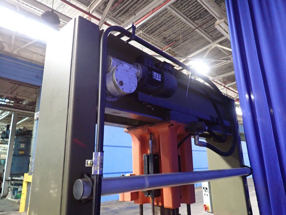 Atom Traveling Head Press - Hsp 588/3