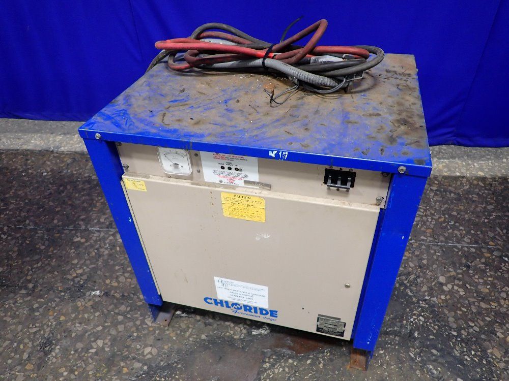 Chloride 880 Ah Battery Charger - 18p0880m3d