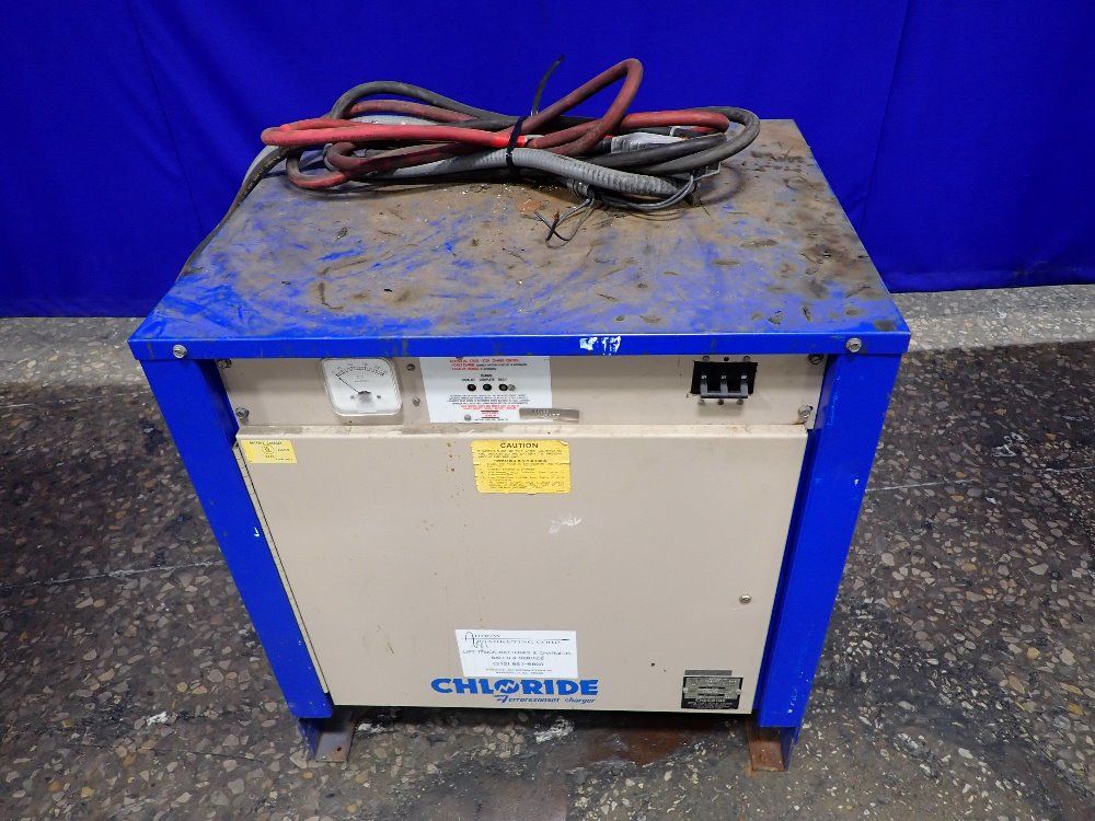 Chloride 880 Ah Battery Charger - 18p0880m3d