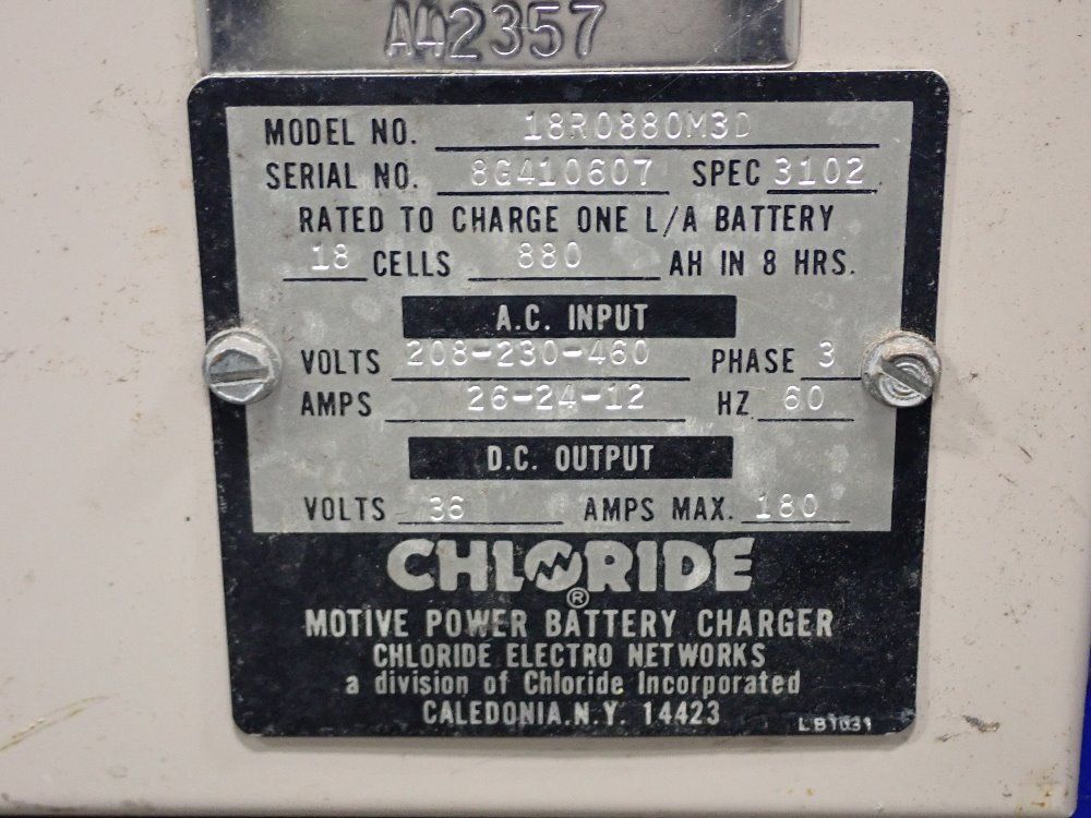 Chloride 880 Ah Battery Charger - 18p0880m3d