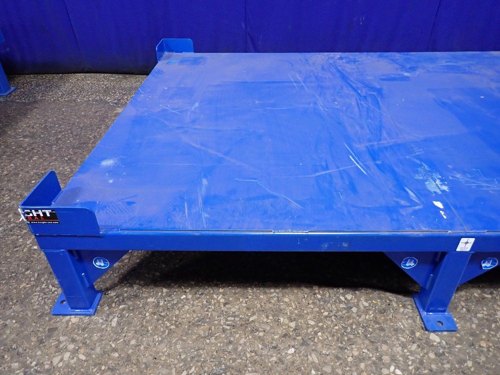 Knight 5000 Lbs/ 72" X 100" Stand