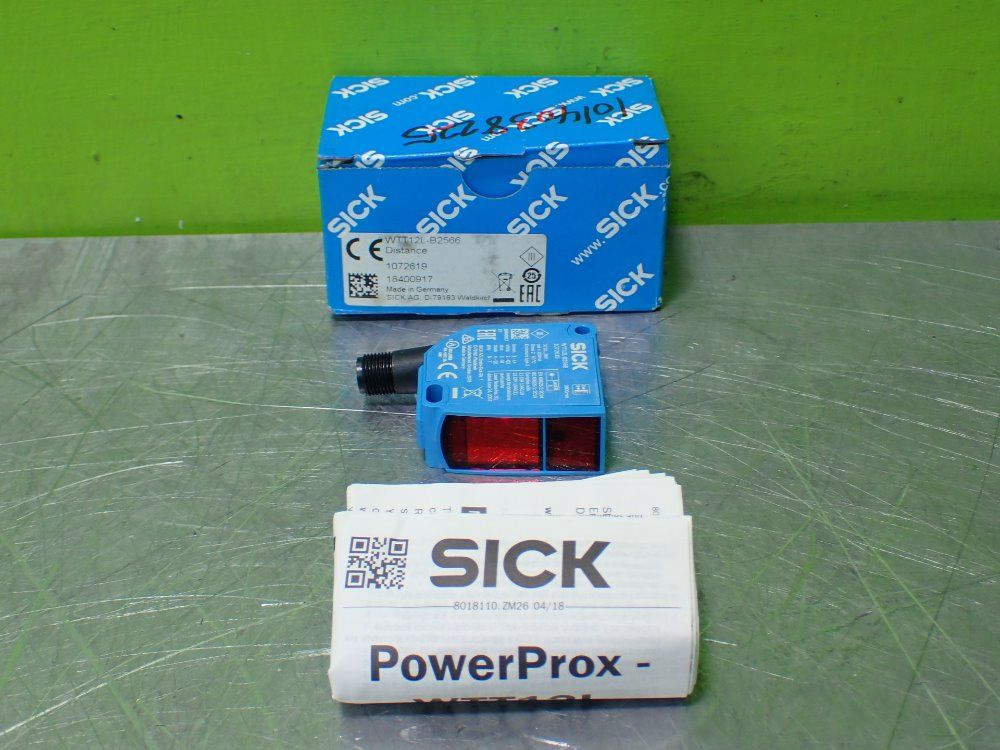 Sick Wtt12l-b2566 Photoelectric Proximity Sensor. - Wtt12l-b2566