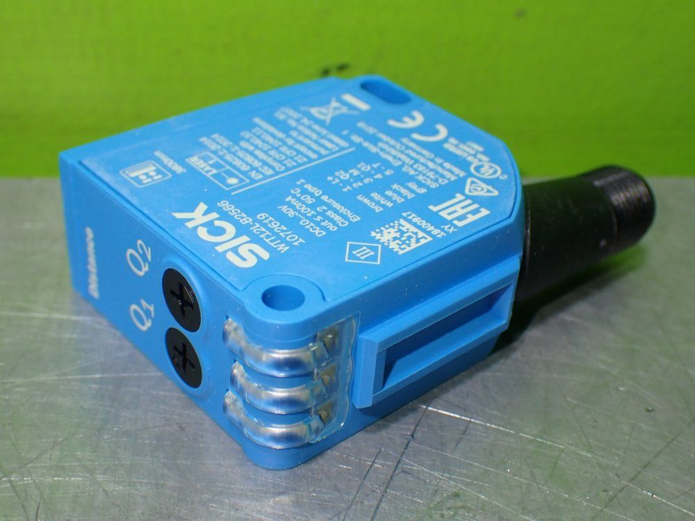 Sick Wtt12l-b2566 Photoelectric Proximity Sensor. - Wtt12l-b2566