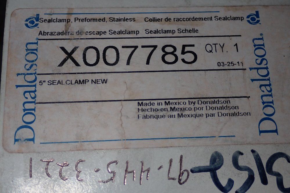 Donaldson 5" Sealing Clamp - V07785