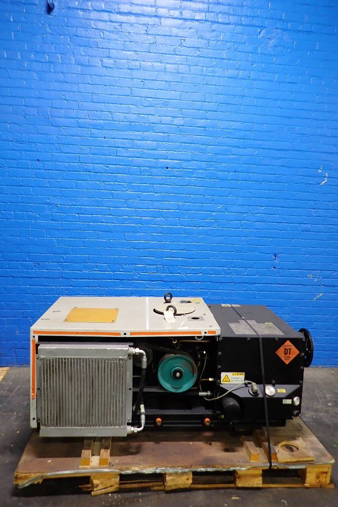 Leybold 25 Hp Vacuum Pump - Sv630f