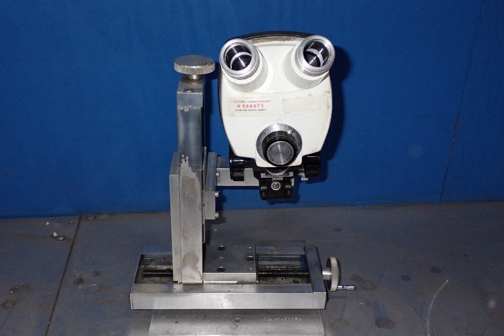 Velmex Inc Magnifier