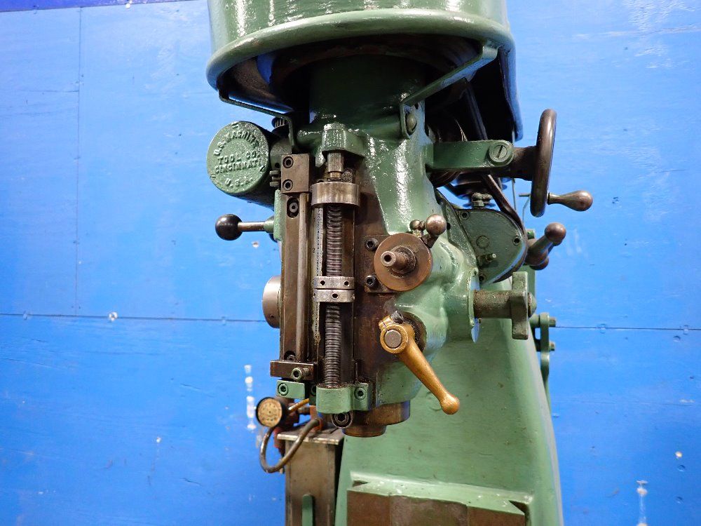 Cincinnati 10" X 42" Vertical Mill - V