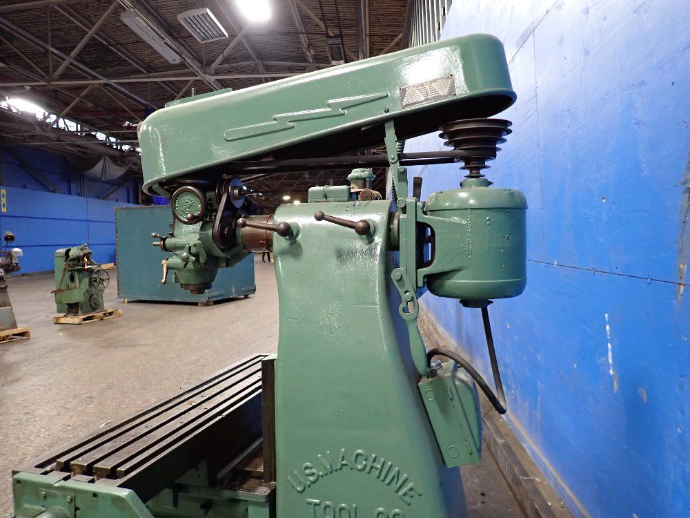 Cincinnati 10" X 42" Vertical Mill - V