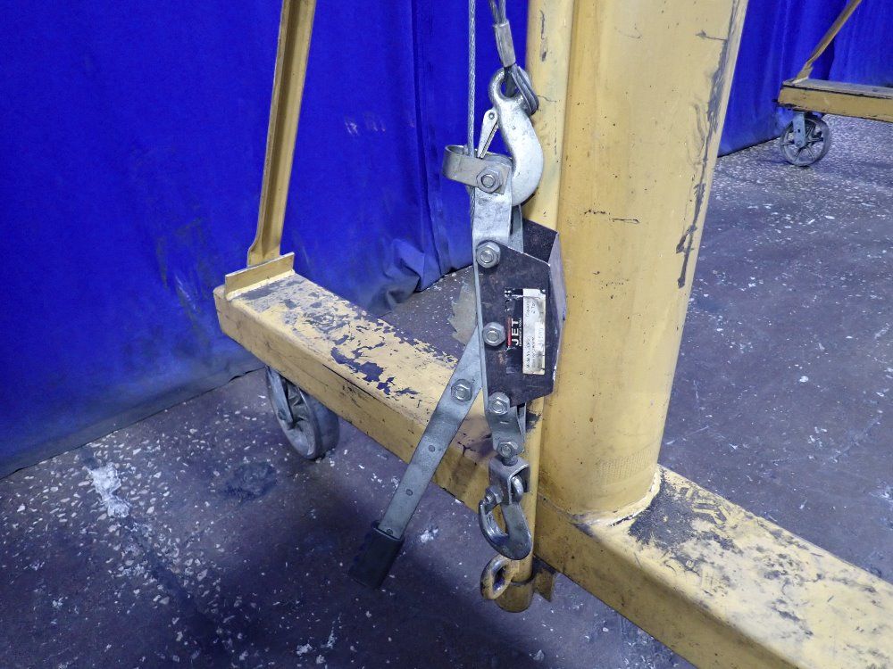 Contrx 2 Tons Gantry Crane - Gct2-8