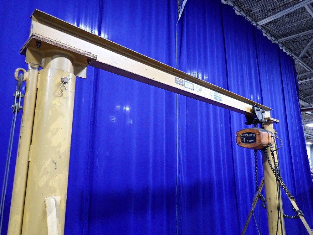 Contrx 2 Tons Gantry Crane - Gct2-8