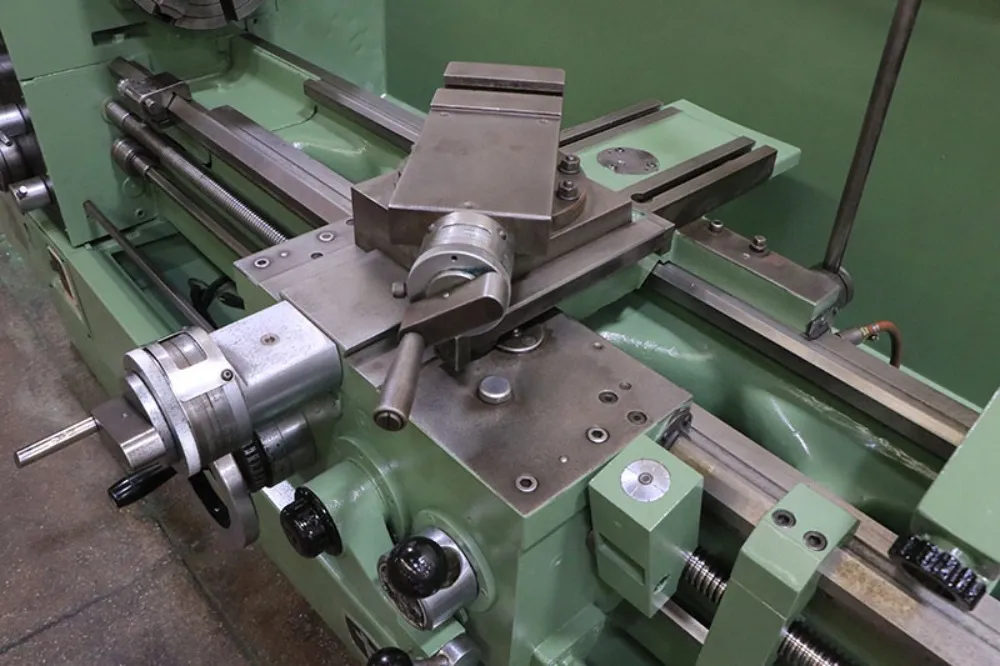 Nardini 17" / 24" X 60" Gap Bed Lathe - Nodus 1760e