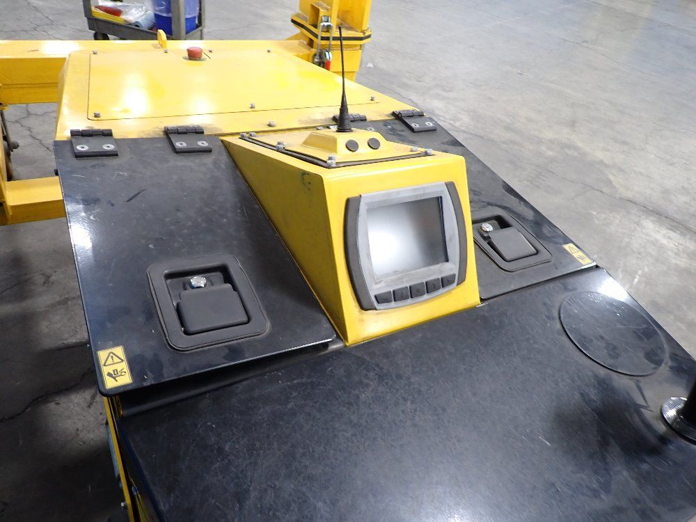 Master Mover 66,100# Electric Tugger - Ps3000-1mm-201008-000027