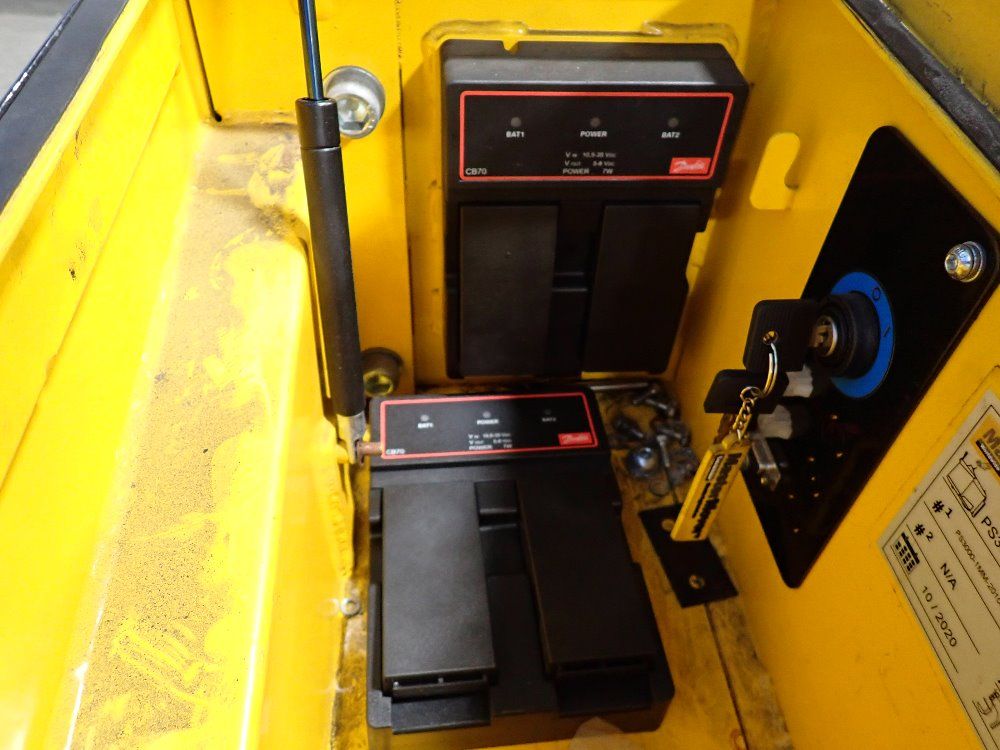 Master Mover 66,100# Electric Tugger - Ps3000-1mm-201008-000027