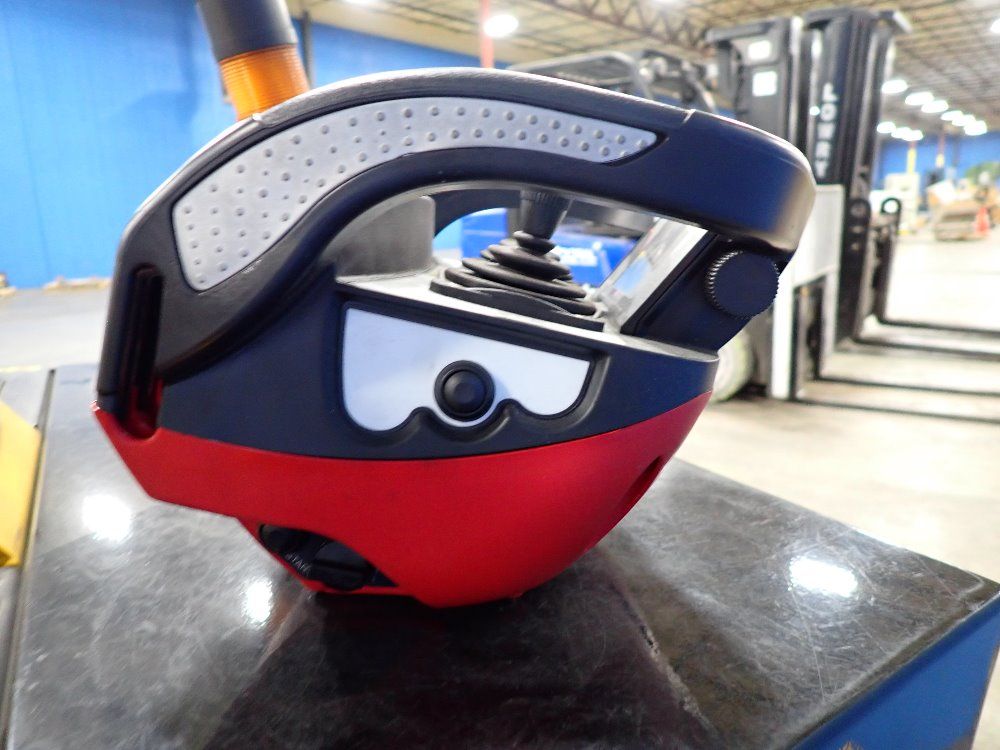 Master Mover 66,100# Electric Tugger - Ps3000-1mm-201008-000027