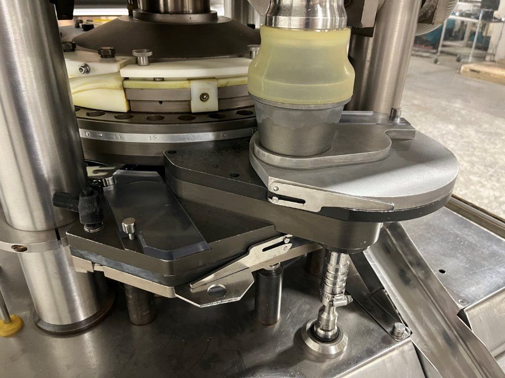 Manesty 39 Station Tablet Press - M2-i