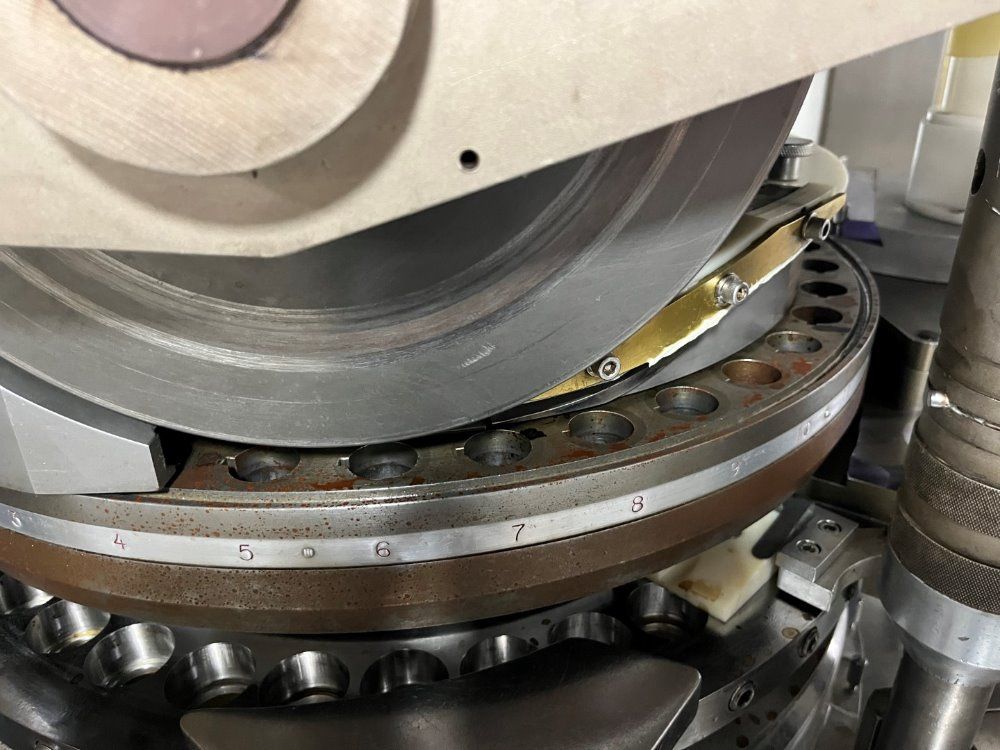 Manesty Tablet Press