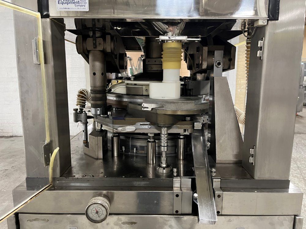 Manesty Tablet Press