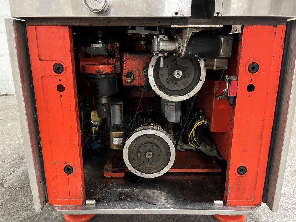 Manesty Tablet Press