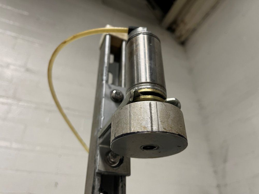 Pneumatic Cap Torquer