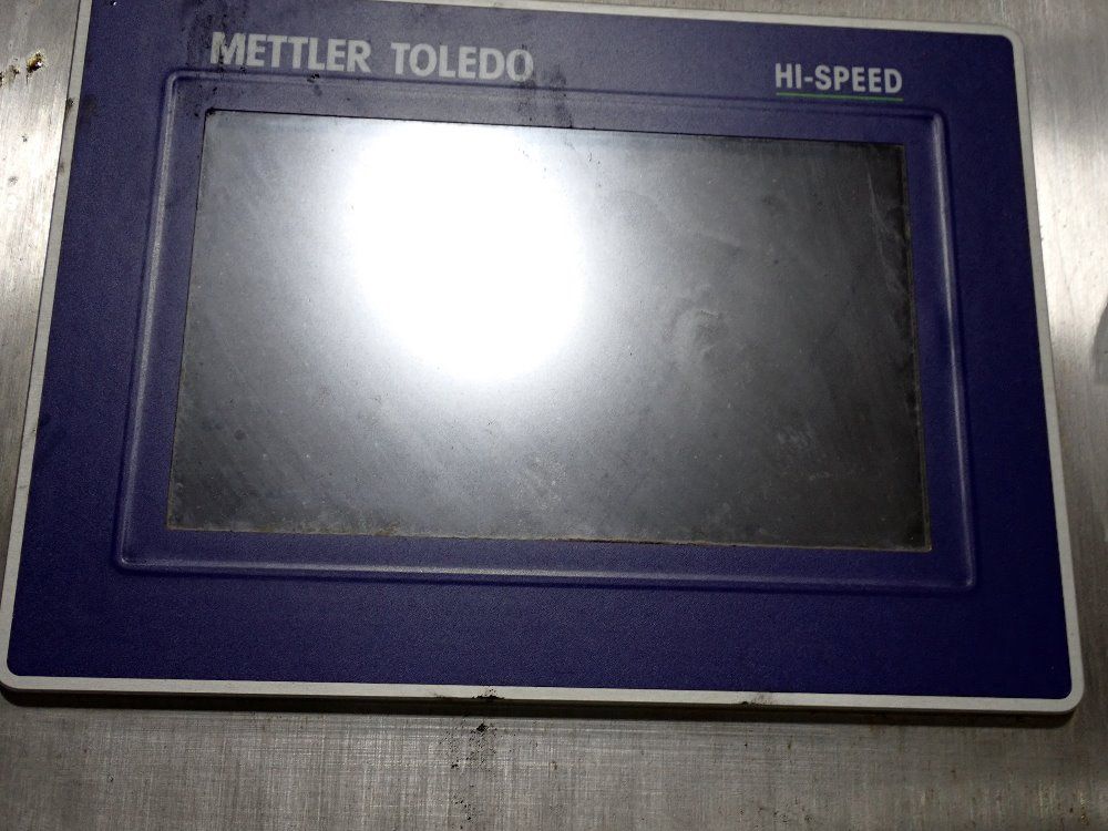 Mettler Toledo 39" X 6" Checkweigher - Xe2