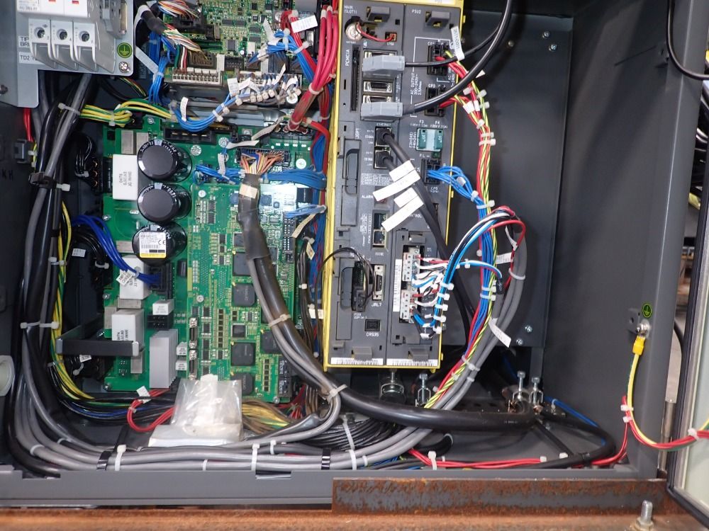 Fanuc Robot - R-2000ib 210f