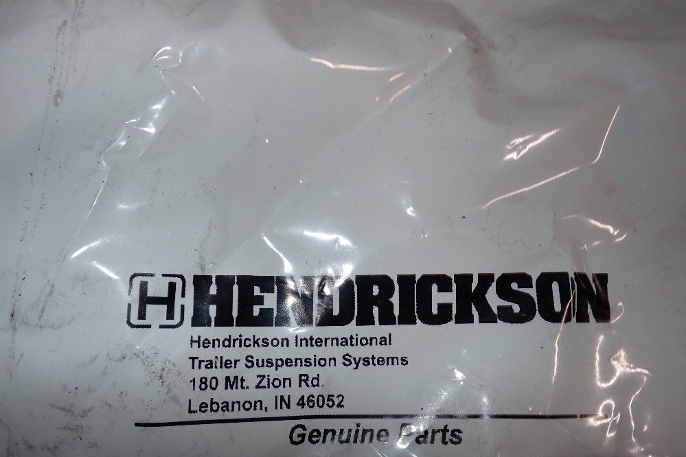 Hendrickson Pivot Bolt Kit - S24705