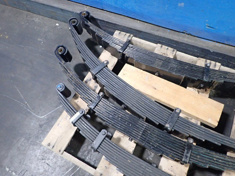 Cummins Leaf Springs - 90022880