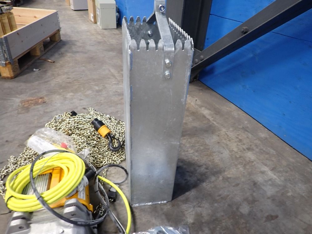 Liftket Electric Chain Hoist - 050/92