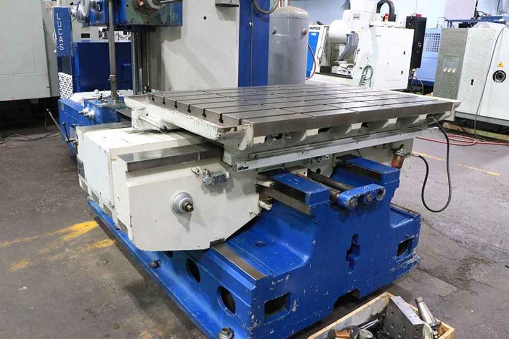 Lucas 36" X 62" Horizontal Boring Mill - 441b-48
