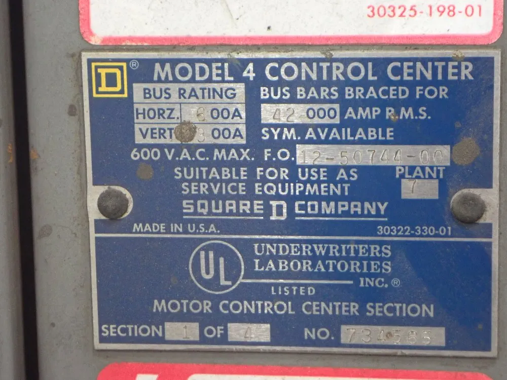 Square D. Horz 600a/vert 300a Electrical Control Center - Model 4