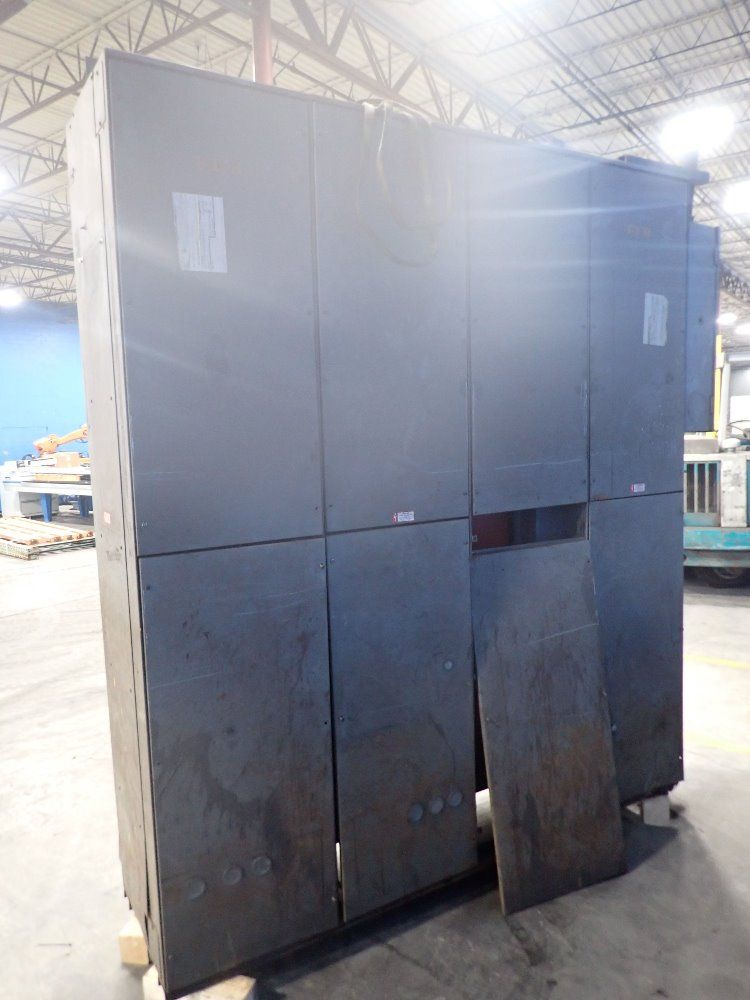 Square D. Horz 600a/vert 300a Electrical Control Center - Model 4