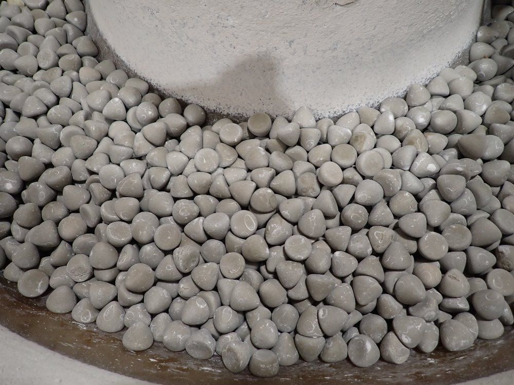 Sweco 44" Vibratory Finsher