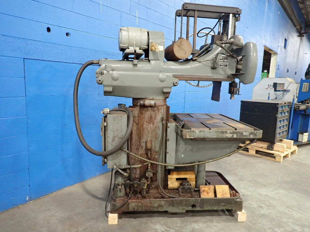 Burgmaster 40" X 24" Turret Drill - 2br