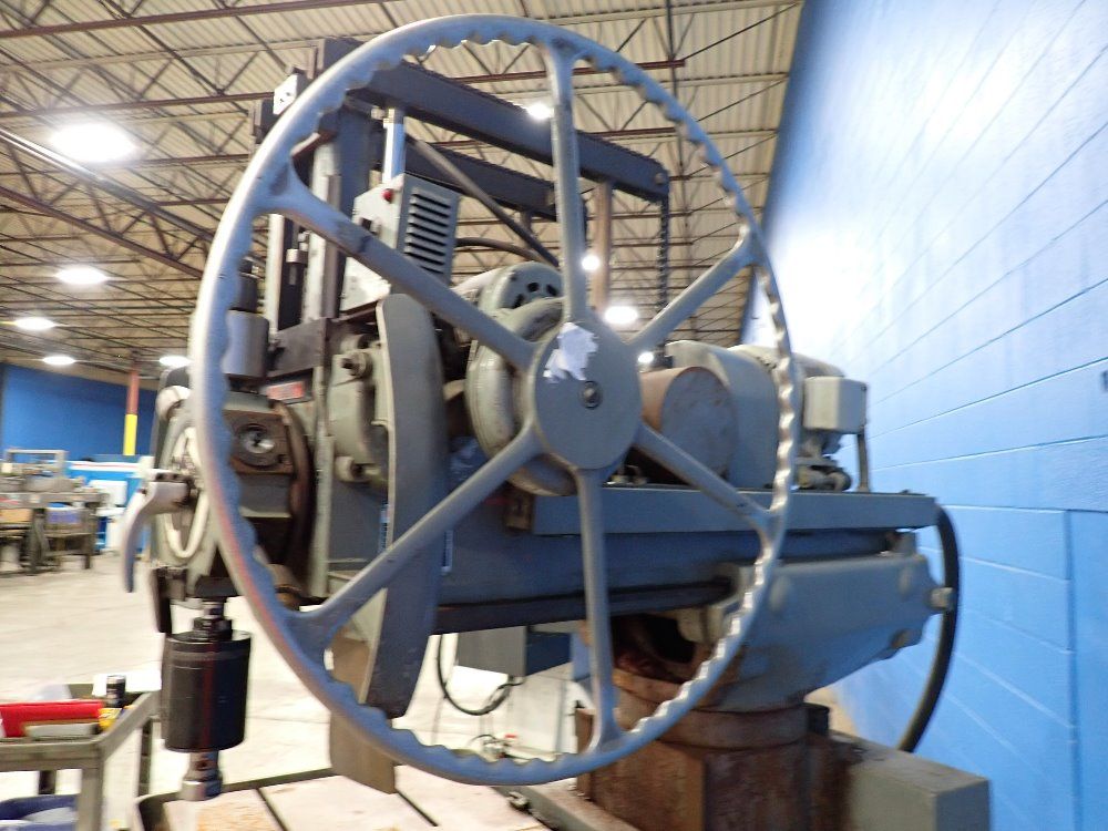 Burgmaster 40" X 24" Turret Drill - 2br