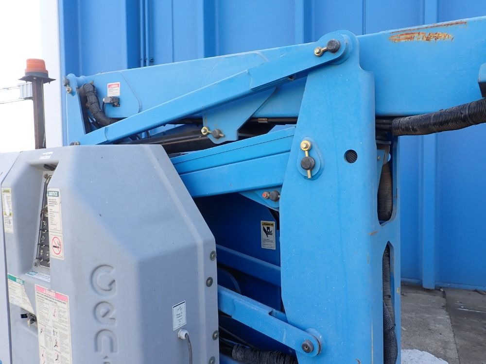 Genie Boom Lift