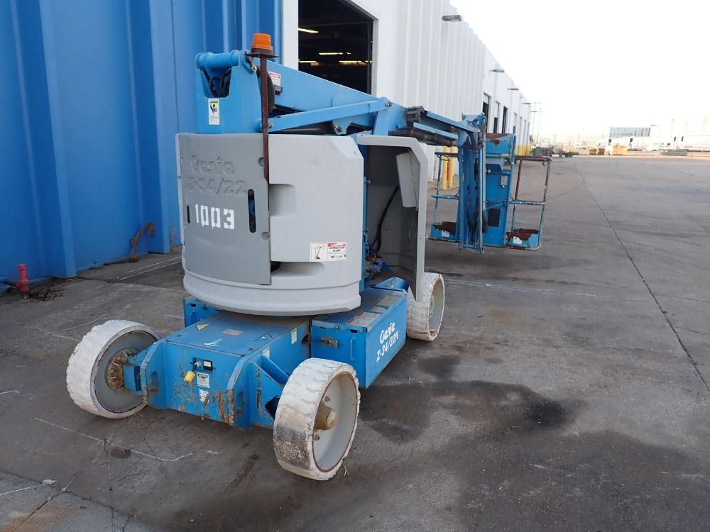 Genie Boom Lift