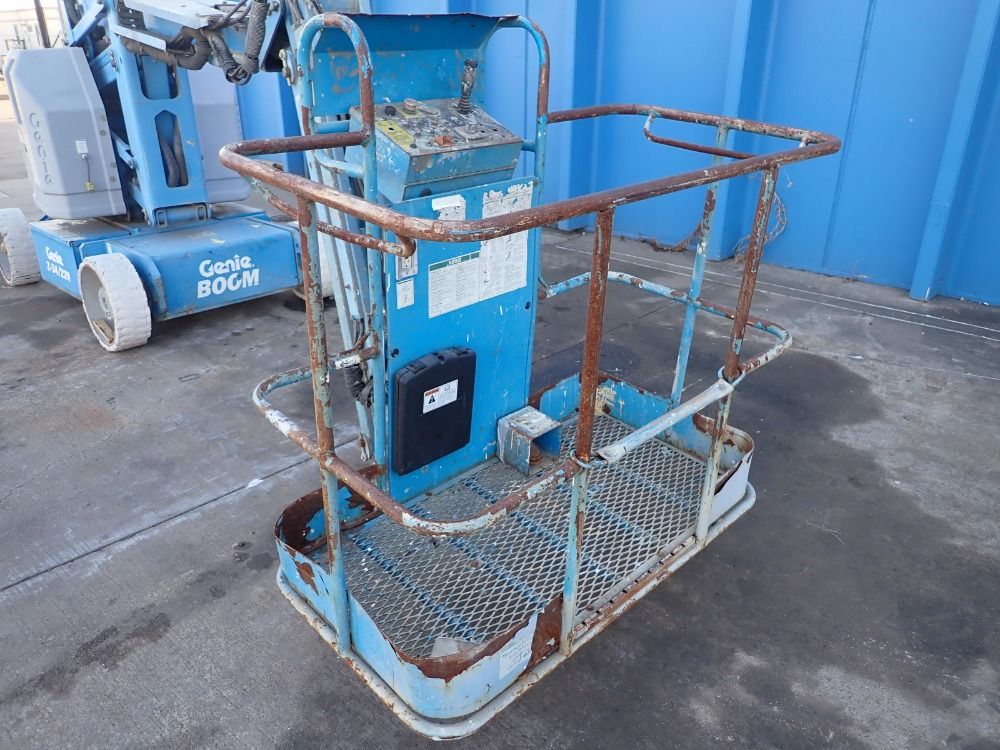 Genie Boom Lift