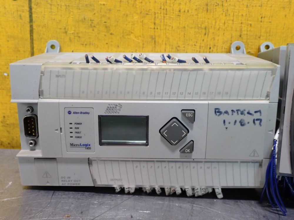 Allen-bradley Logix Controller With 3 Modules - 1766-l32bwa