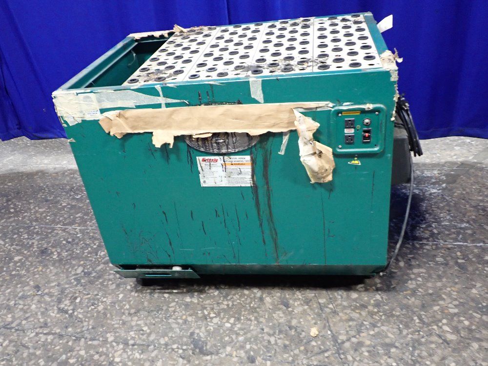 Grizzly 28" X 39" Vacuum Sanding Table - H2936