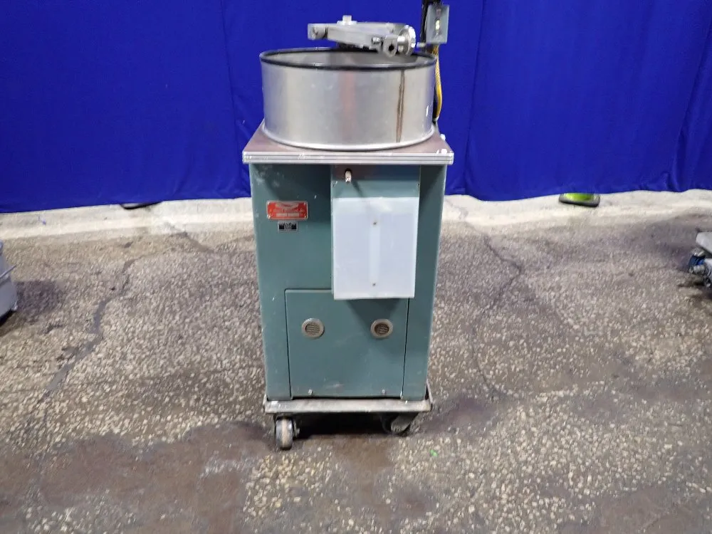 R. Howard Strasbaugh Inc 17 1/2" X 17 1/2" X 7 1/2" Id Polisher - R6y-dc-1