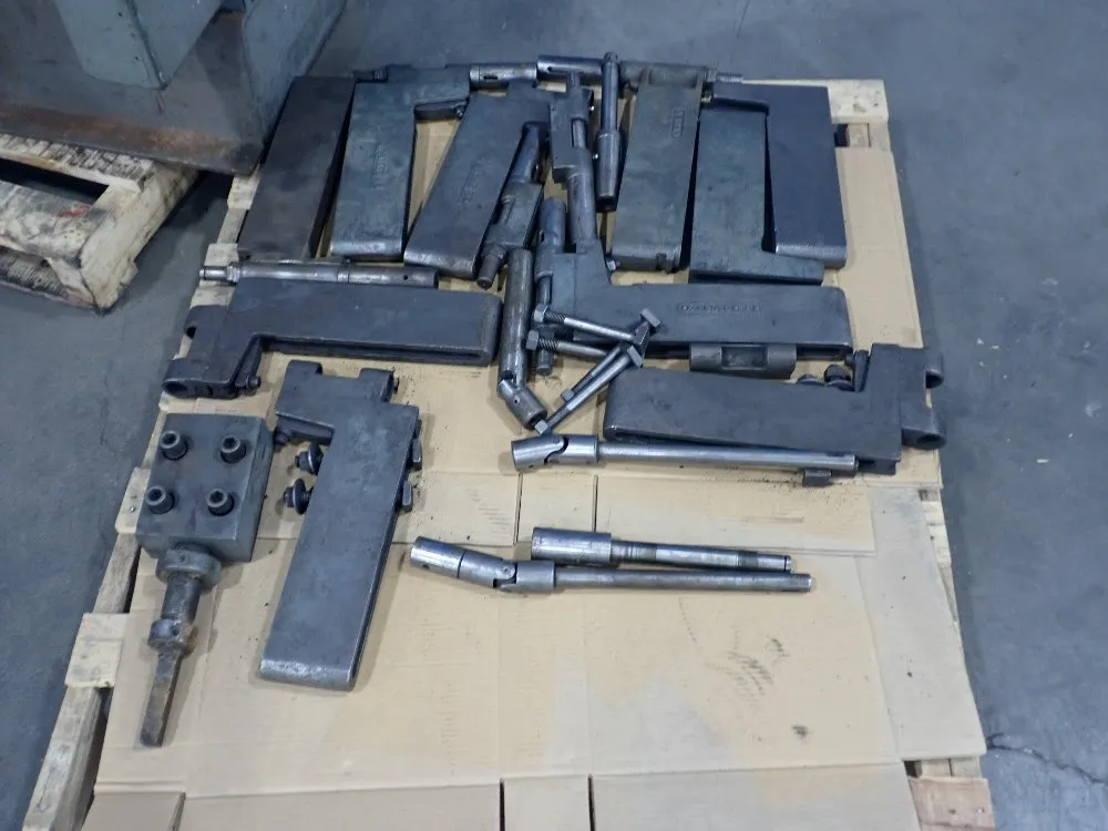 Stewart-warner Corp. 1000 Lbs. Electrical Industrial Balancer - 704pt