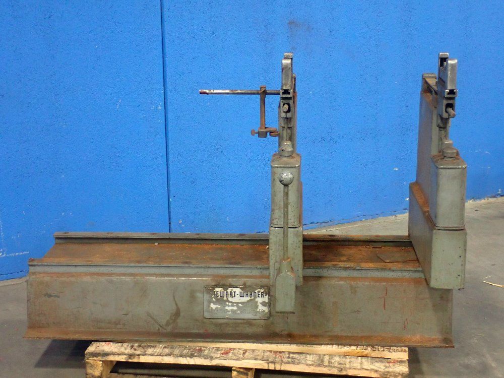 Stewart-warner Corp. 1000 Lbs. Electrical Industrial Balancer - 704pt